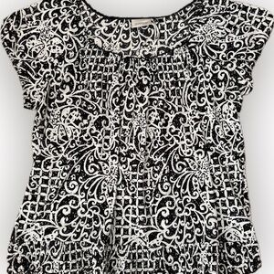 Avenue Cap Sleeve 22/24 Black/Print Scoop Neck Blouse Smocked Collar And Bottom